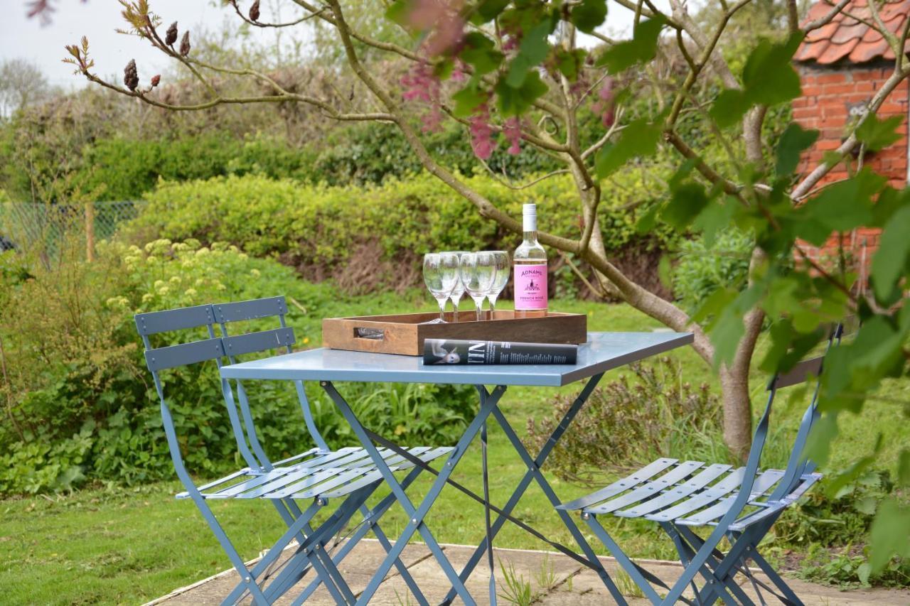 1 Tunns Cottages, Rushmere, Nr Beccles Luaran gambar