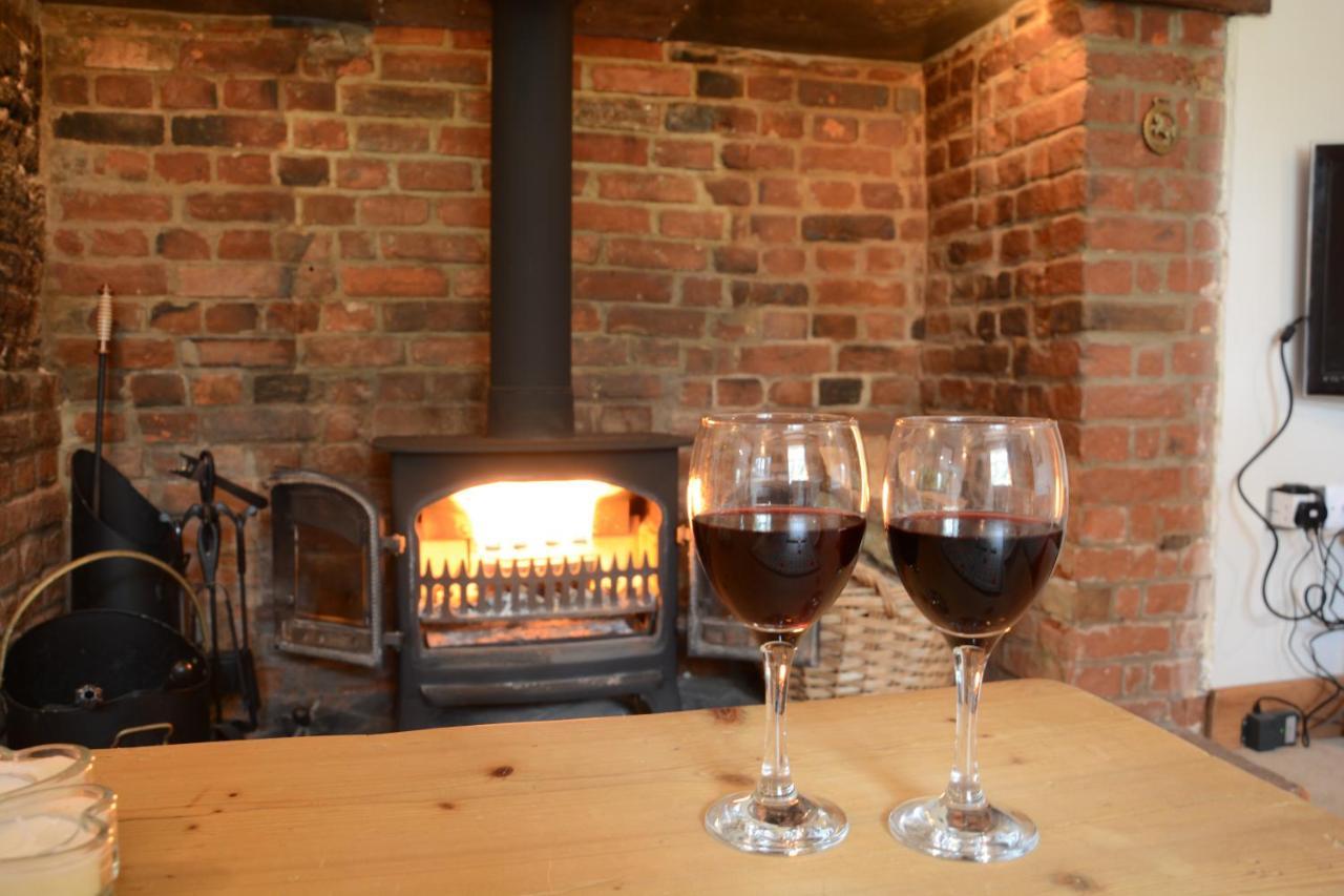 1 Tunns Cottages, Rushmere, Nr Beccles Luaran gambar